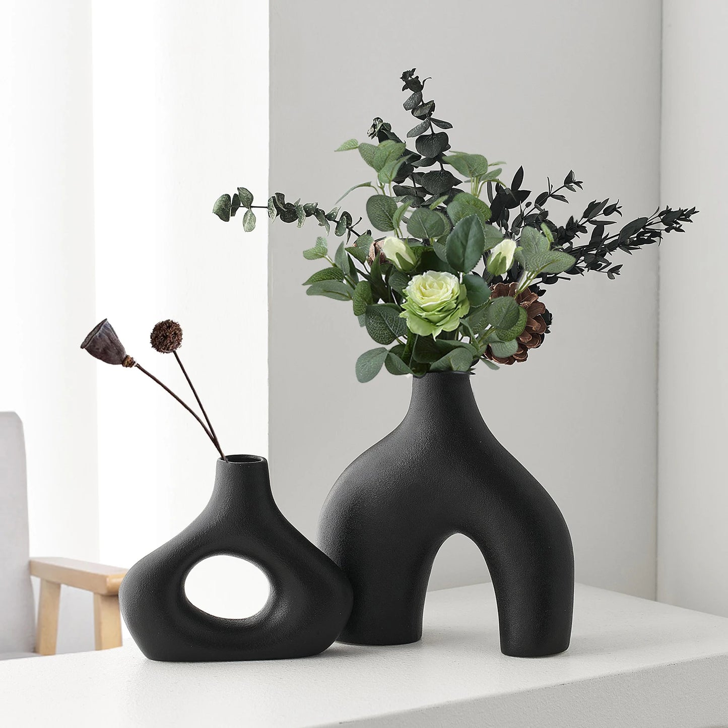 Nordic Ceramic Flower Vase – Original Decorative Accent for Home & Office