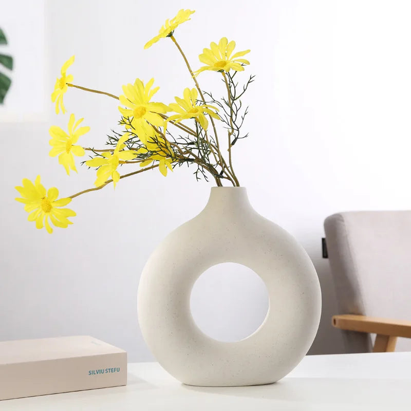 Nordic Hollow Circular Ceramic Vase – Modern Donut-Shaped Decor for Home & Office