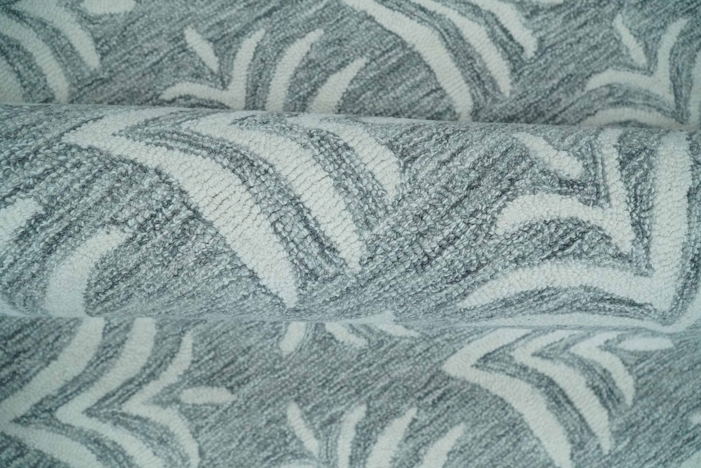 Custom Made Ivory and Gray modern Pattern hand Hooked Contemporary wool Rug