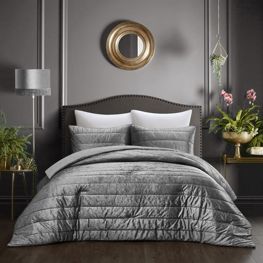 Aubriella Comforter Set