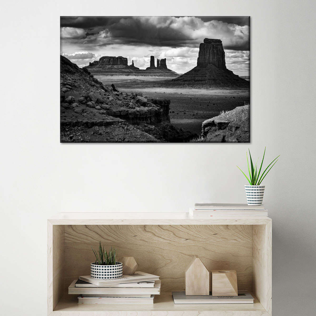 BW Monument Valley National Park Wall Art