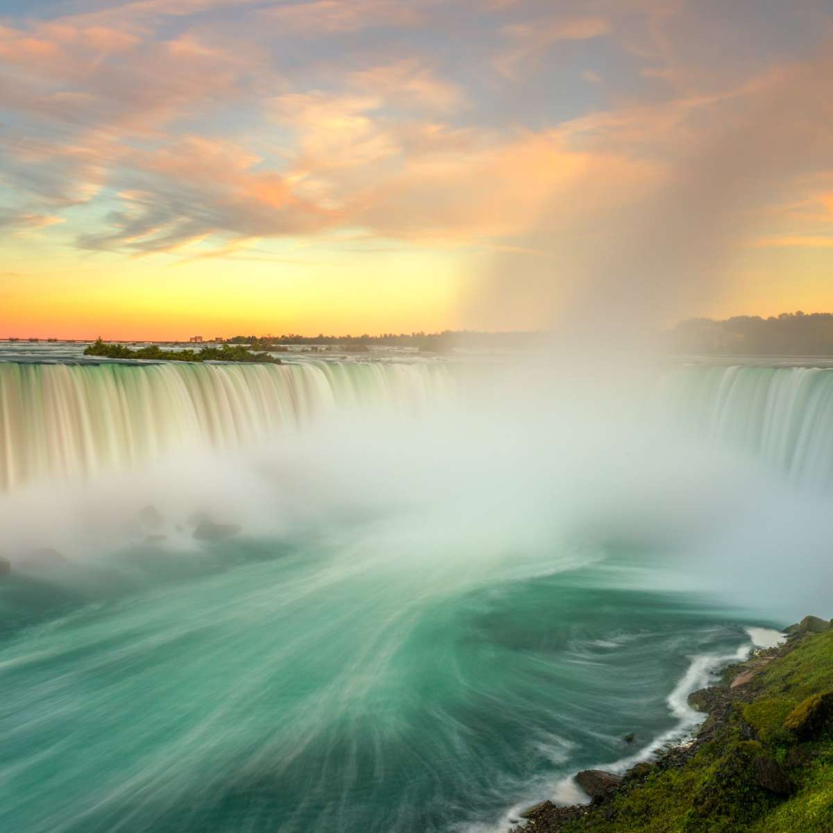 Niagara Falls Scenery Wall Art