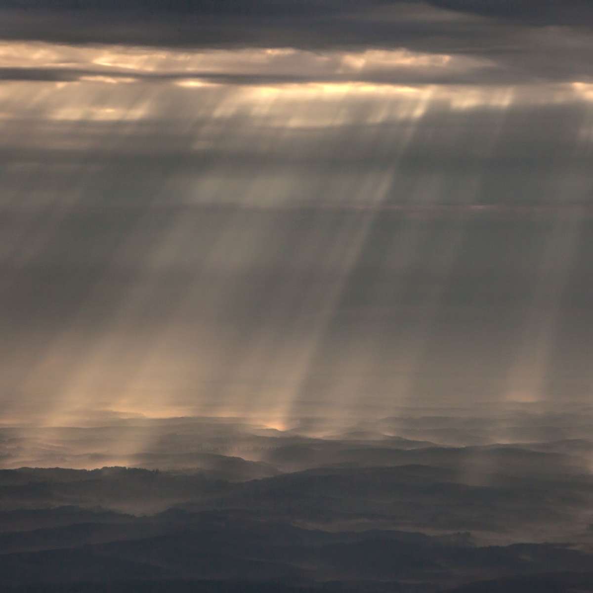 Sunrays And Cloudy Sky Wall Art