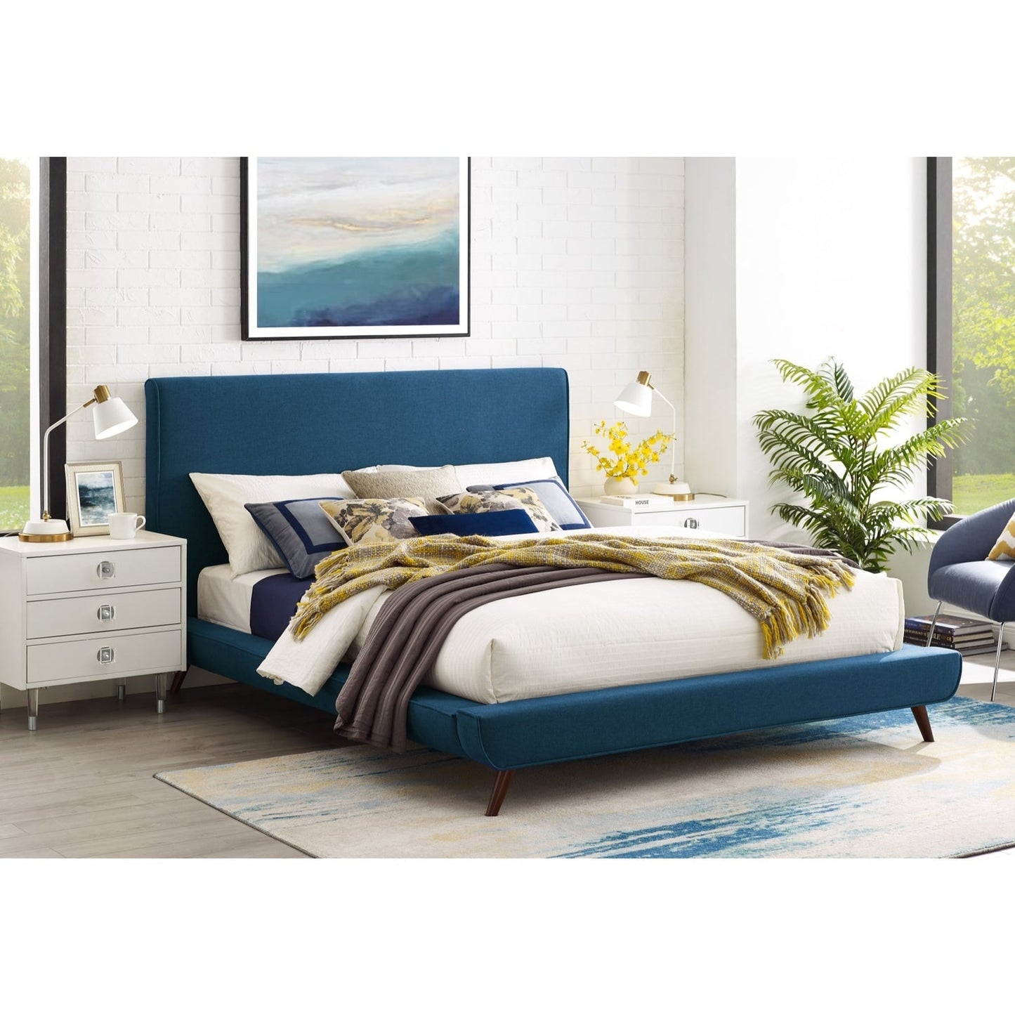 Amoret Platform Bed