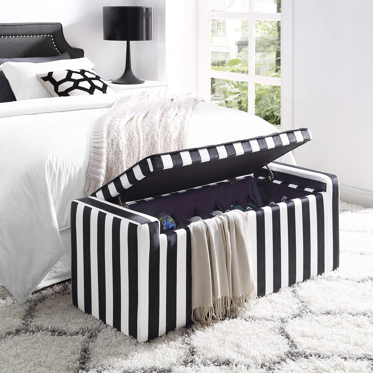 Fabroni Velvet Storage Bench