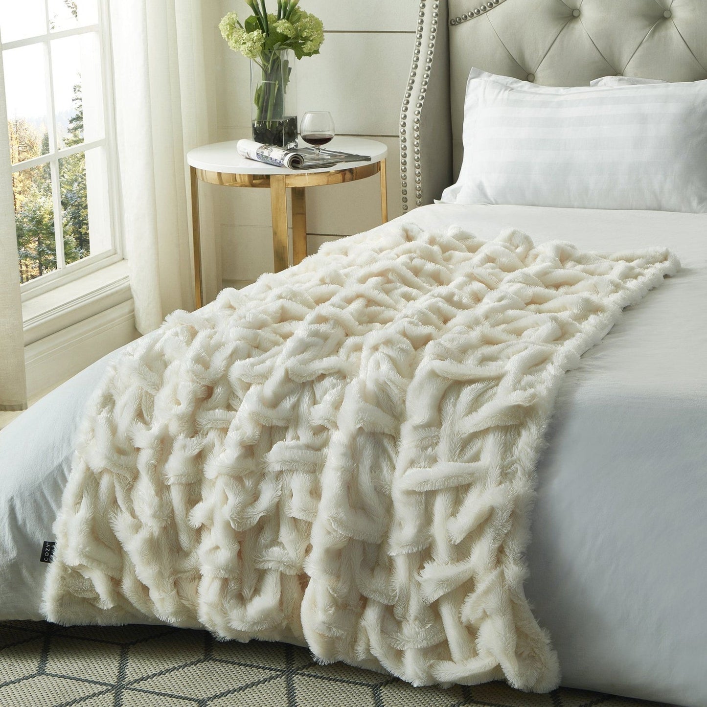 Lmos Stitched Faux Fur Throw