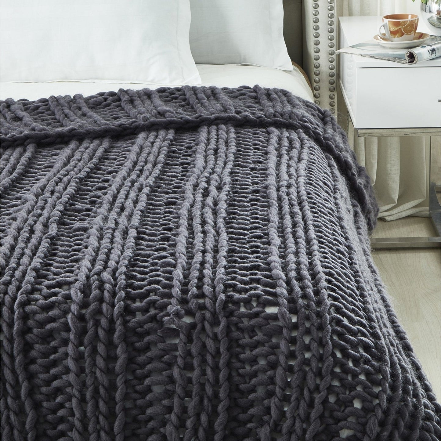 Yolly Channel Knit Throw