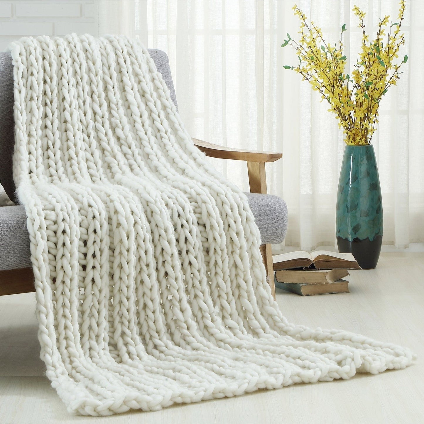 Yolly Channel Knit Throw