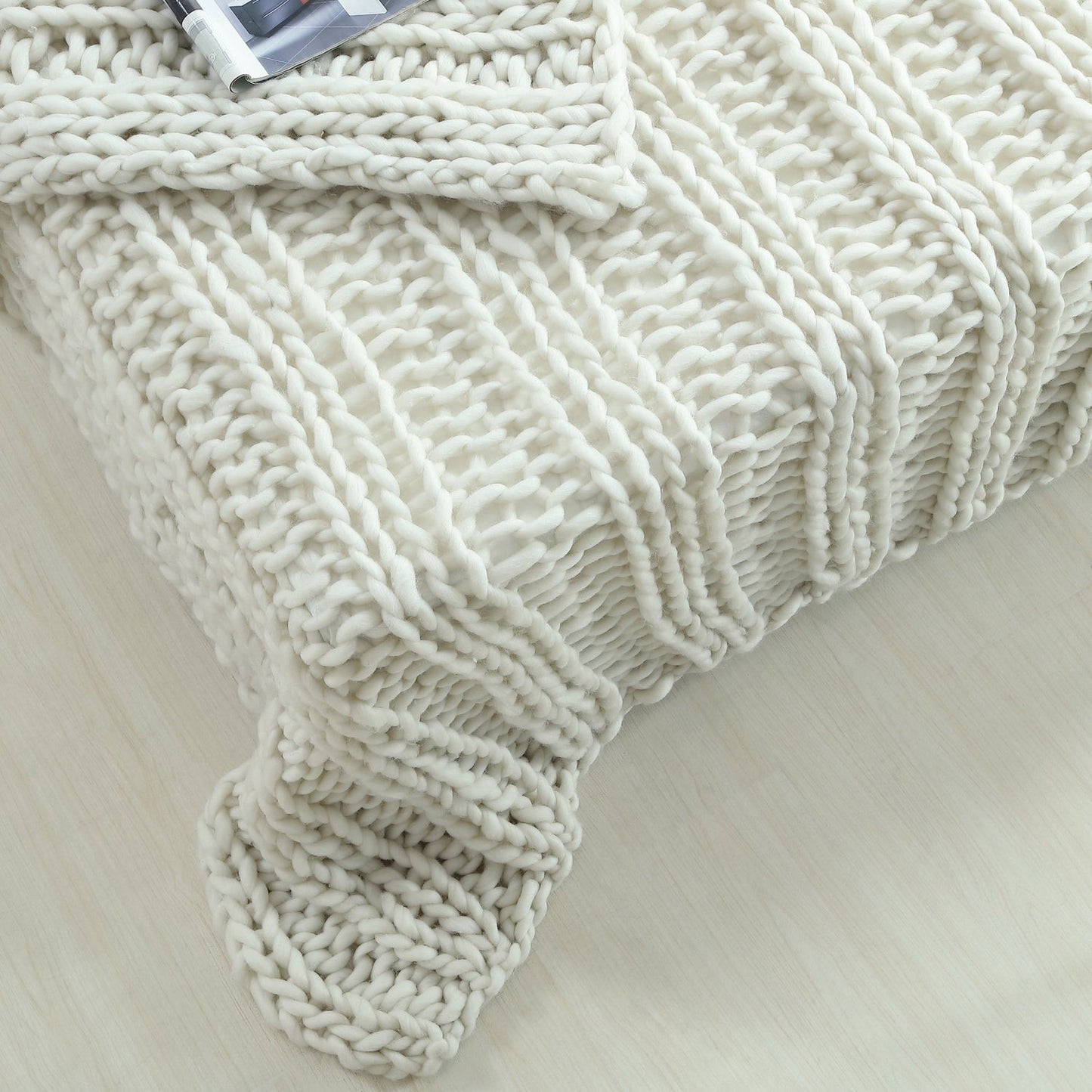 Yolly Channel Knit Throw