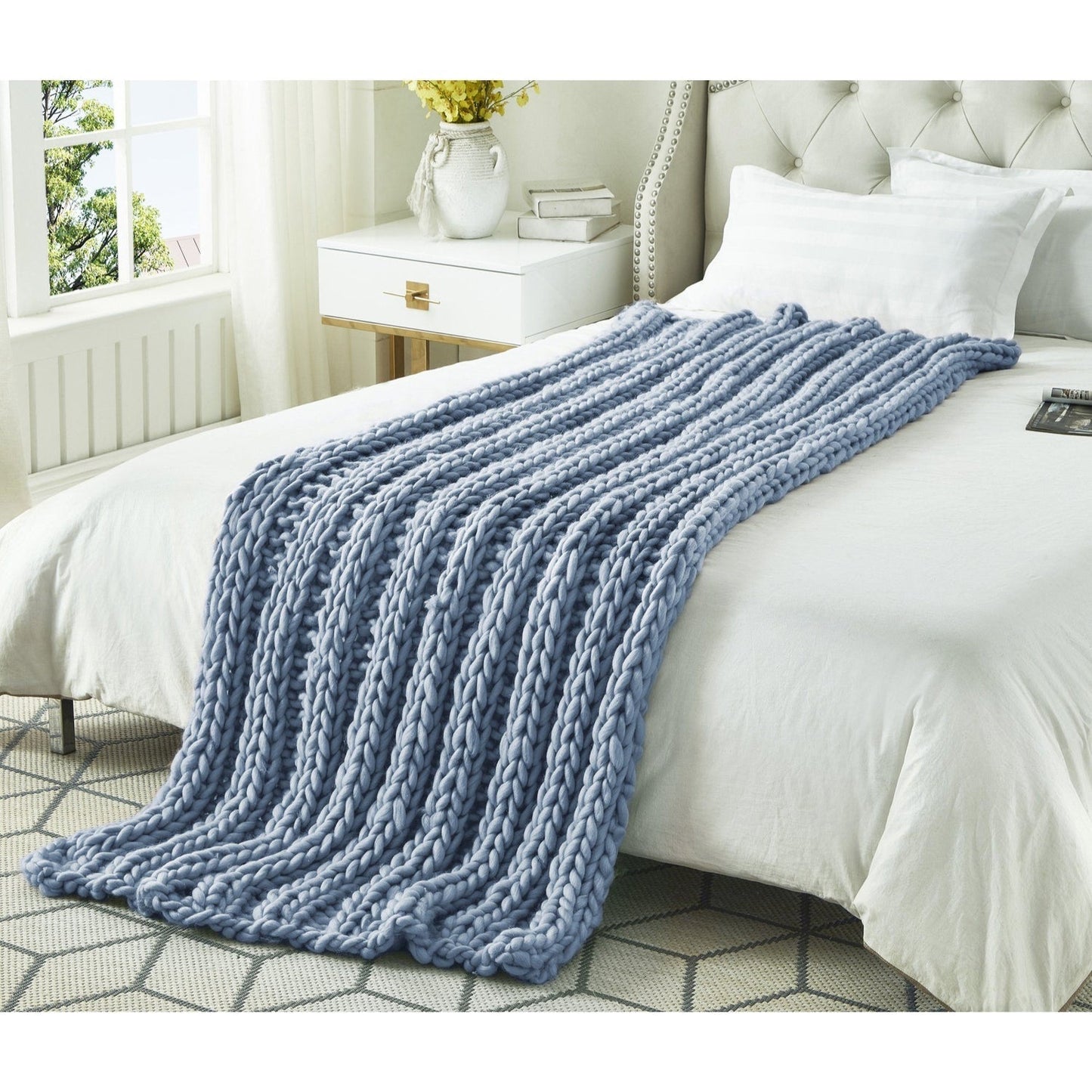 Yolly Channel Knit Throw