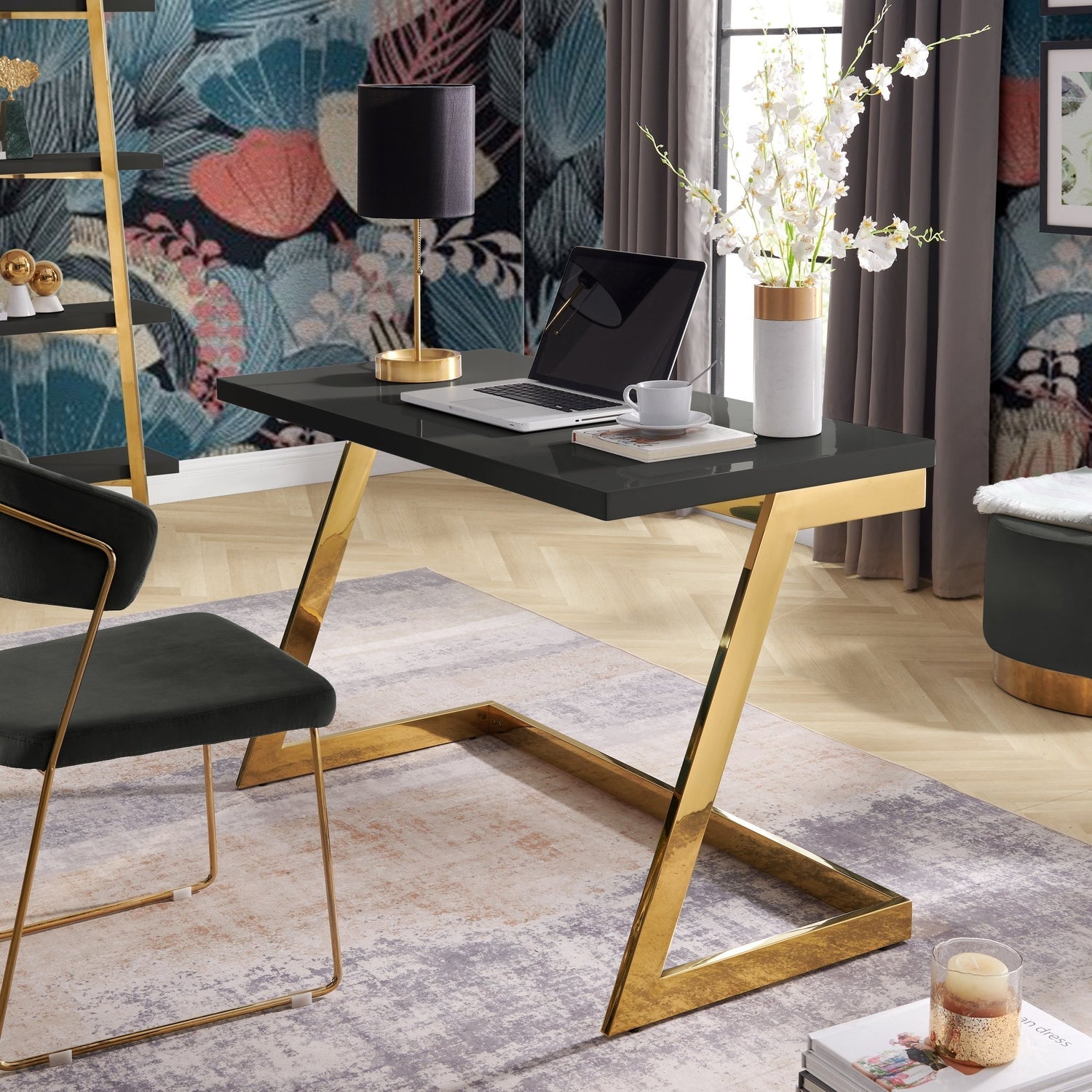 Kali Writing Desk – Gentle Room
