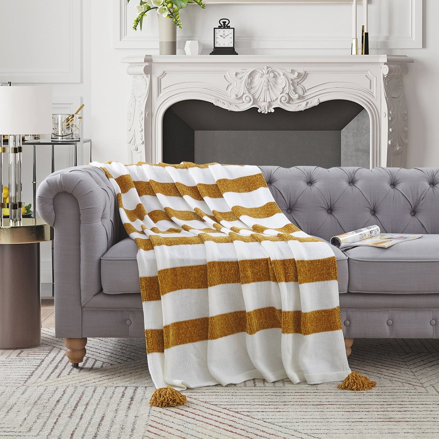 Mara 4 Corner Tassel Throw